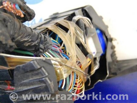 ФОТО Блок предохранителей для Toyota FJ Cruiser Киев
