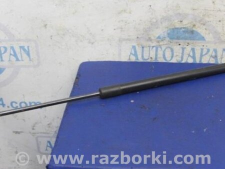 ФОТО Амортизатор крышки багажника для Ford Focus 3 (01.2010 - 03.2018) Киев