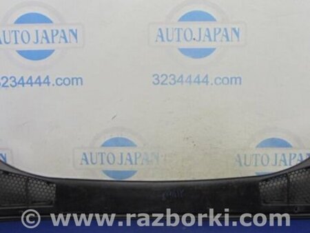 ФОТО Пластик под лобовое стекло (Жабо) для Ford Focus 3 (01.2010 - 03.2018) Киев