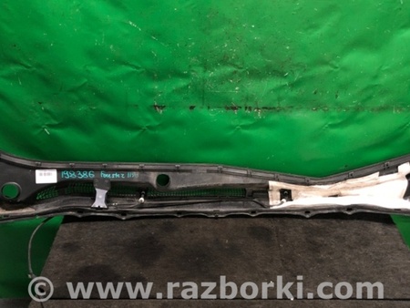 ФОТО Пластик под лобовое стекло (Жабо) для Subaru Forester (2013-) Киев