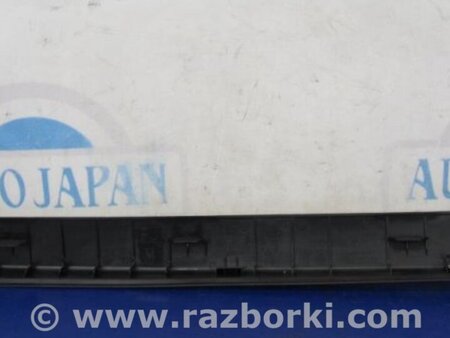ФОТО Накладка порога внутренняя для Subaru Forester (2013-) Киев