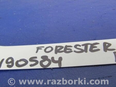 ФОТО Накладка на стойку кузова для Subaru Forester (2013-) Киев