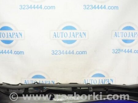 ФОТО Пластик под лобовое стекло (Жабо) для Subaru Forester (2013-) Киев