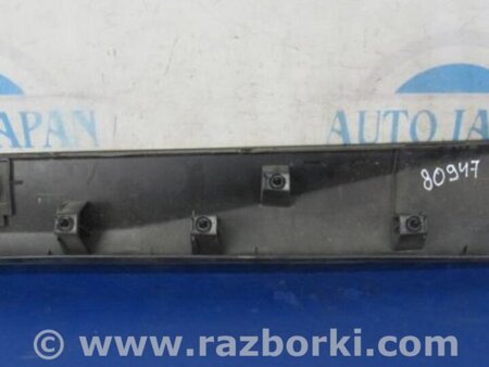 ФОТО Накладка двери для Subaru Forester (2013-) Киев