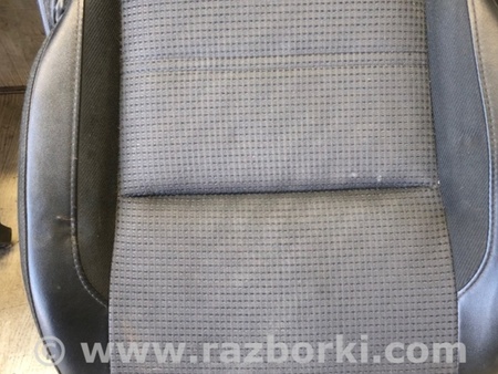 ФОТО Сиденья комплект для Subaru Forester SG Киев