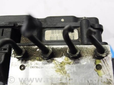 ФОТО Блок ABS для Subaru Forester SG Киев