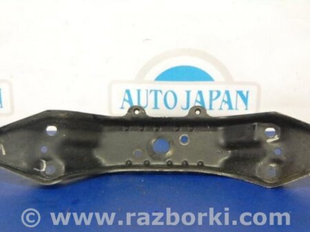 ФОТО Крепление балки подвески для Subaru Forester SG Киев
