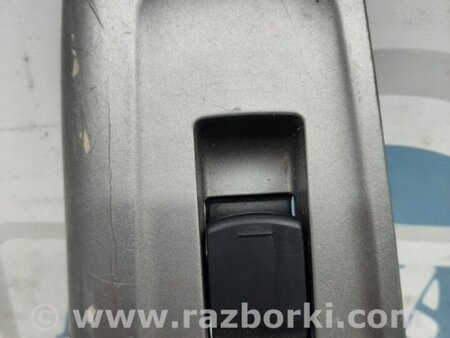 ФОТО Кнопка стеклоподьемника для Subaru Forester SH Киев
