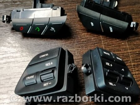 ФОТО Кнопки руля для KIA Forte YD (2012-) Киев