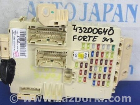 ФОТО Блок предохранителей салон для KIA Forte YD (2012-) Киев