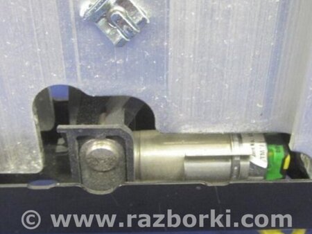 ФОТО Подголовник сидения для Infiniti  G25/G35/G37/Q40 Киев