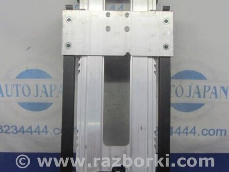 ФОТО Подголовник сидения для Infiniti  G25/G35/G37/Q40 Киев