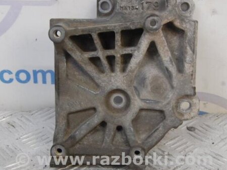 ФОТО Кронштейн компрессора кондиционера для Mitsubishi Galant Киев