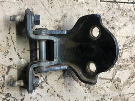 ФОТО Петля двери нижняя для Mitsubishi Galant (97-03) Киев