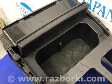 ФОТО Подлокотник для Lexus GS (2012-) Киев