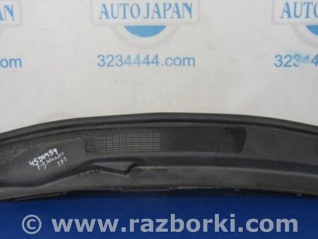 ФОТО Пластик под лобовое стекло (Жабо) для Toyota Highlander (01-07) Киев