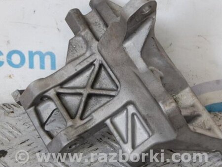 ФОТО Кронштейн компрессора кондиционера для Subaru Impreza GE/GH Киев