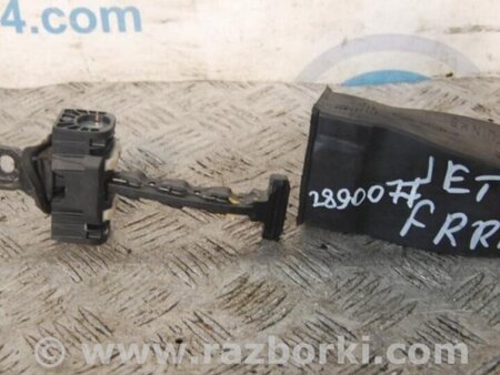 ФОТО Ограничитель двери для Volkswagen Jetta USA (10-17) Киев