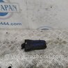 Ограничитель двери Volkswagen Jetta USA (10-17)