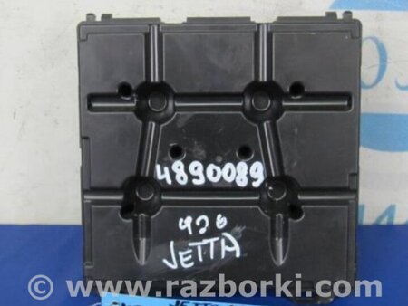 ФОТО Блок электронный для Volkswagen Jetta USA (10-17) Киев