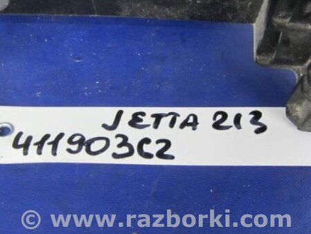 ФОТО Блок предохранителей для Volkswagen Jetta USA (10-17) Киев