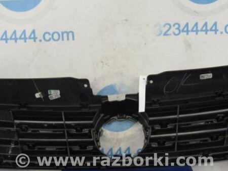 ФОТО Решетка радиатора для Volkswagen Jetta USA (10-17) Киев