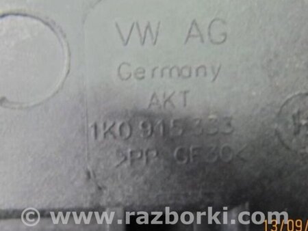 ФОТО Полка аккумулятора для Volkswagen Jetta USA (10-17) Киев