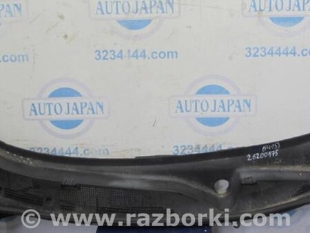 ФОТО Пластик под лобовое стекло (Жабо) для Nissan Juke (10-19) Киев