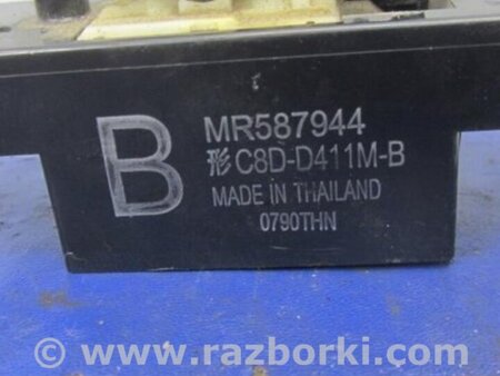 ФОТО Кнопка стеклоподьемника для Mitsubishi L200 (06-14) Киев