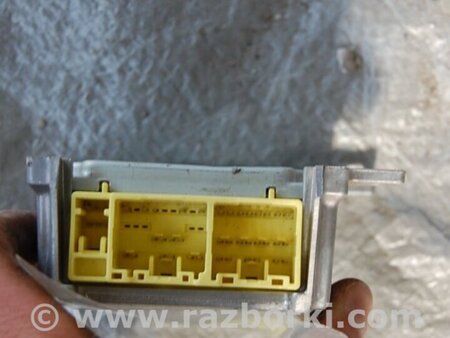 ФОТО Блок управления AIRBAG для Mitsubishi L200 (06-14) Киев