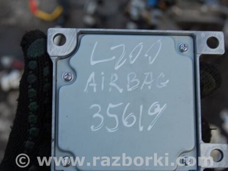 ФОТО Блок управления AIRBAG для Mitsubishi L200 (06-14) Киев