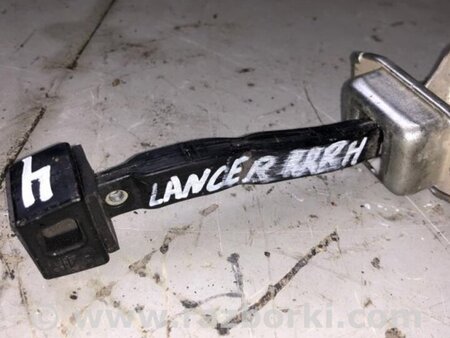 ФОТО Ограничитель двери для Mitsubishi Lancer X 10 (08-17) Киев
