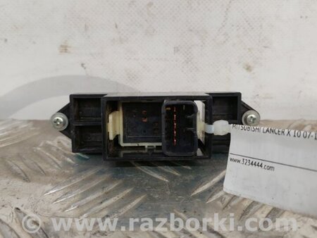 ФОТО Кнопка стеклоподьемника для Mitsubishi Lancer X 10 (08-17) Киев