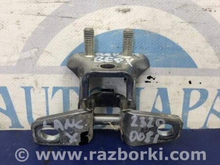 ФОТО Петля двери верхняя для Mitsubishi Lancer X 10 (08-17) Киев