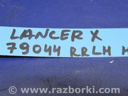 ФОТО Петля двери нижняя для Mitsubishi Lancer X 10 (08-17) Киев