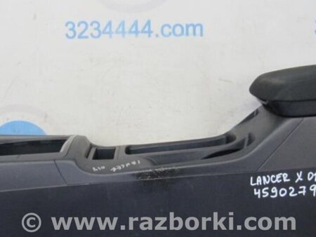 ФОТО Подлокотник для Mitsubishi Lancer X 10 (08-17) Киев