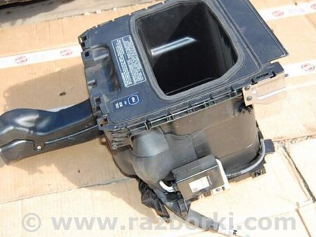 ФОТО Консоль центральная для Toyota Land Cruiser 200 Киев