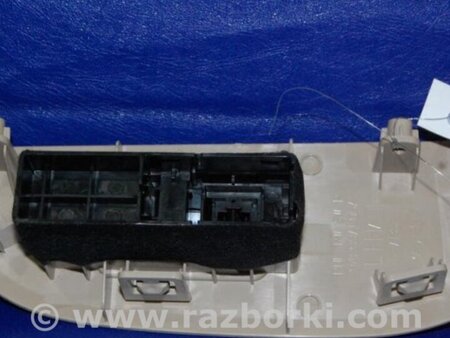 ФОТО Кнопка стеклоподьемника для Subaru Legacy BN Киев