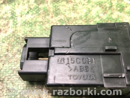 ФОТО Кнопка открывания багажника внутренняя для Lexus LS460 (06-12) Киев