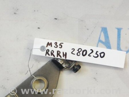 ФОТО Петля крышки багажника для Infiniti M35/M45 Киев