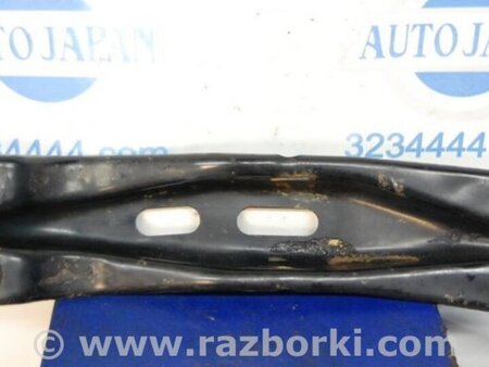 ФОТО Кронштейн крепления КПП для Infiniti M35/M45 Киев