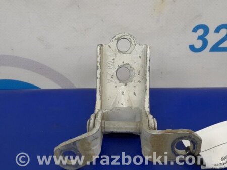 ФОТО Петля двери нижняя для Subaru Outback BR Киев