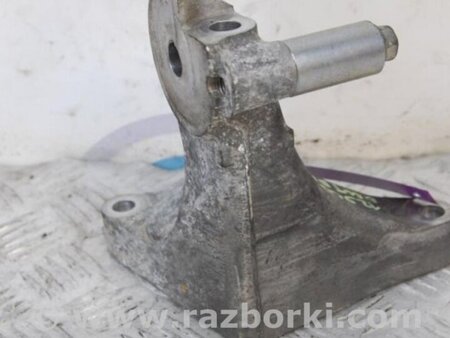 ФОТО Кронштейн крепления КПП для Subaru Outback BR Киев