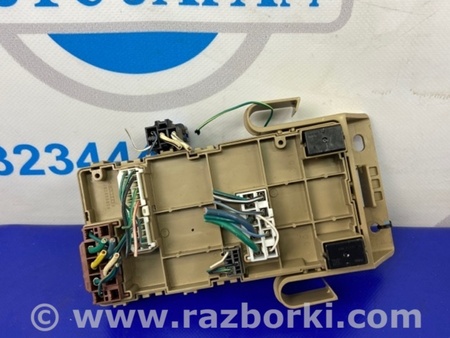 ФОТО Блок предохранителей салон для Subaru Outback BR Киев
