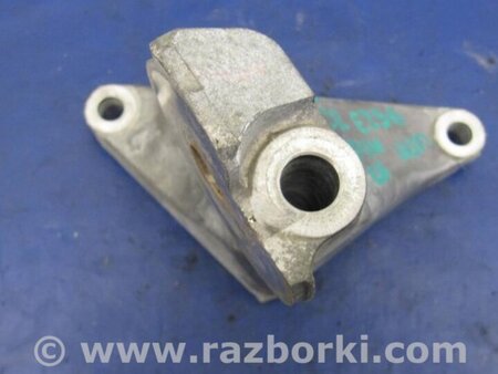 ФОТО Кронштейн крепления КПП для Subaru Outback BR Киев