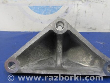 ФОТО Кронштейн крепления КПП для Subaru Outback BR Киев