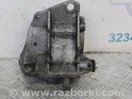ФОТО Кронштейн компрессора кондиционера для Subaru Outback BR Киев