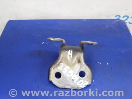 ФОТО Петля двери нижняя для Subaru Outback BR Киев