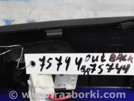 ФОТО Кнопка стеклоподьемника для Subaru Outback BR Киев