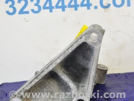 ФОТО Кронштейн крепления КПП для Subaru Outback BR Киев